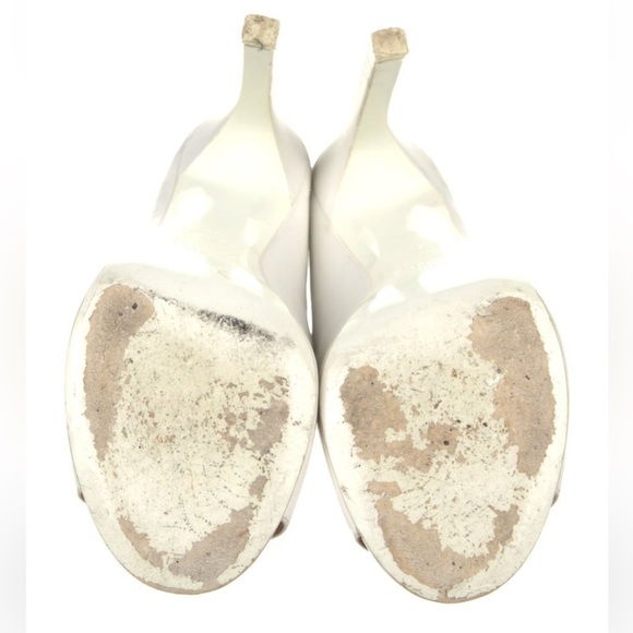 Givenchy Smooth Calfskin Lookbook 95mm Mules 37 White  Givenchy white leather Mules Women\'s Size: 7